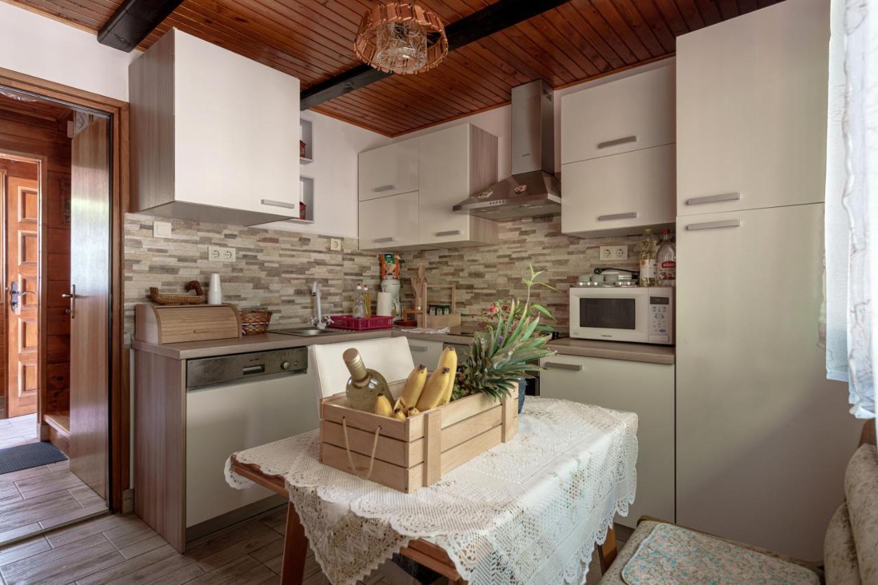 Villa Kuca Za Odmor Rukova Hiza à Donja Stubica Extérieur photo